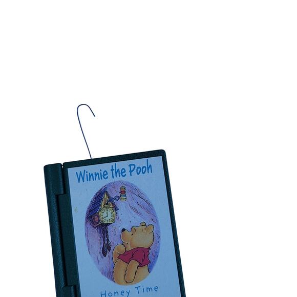 Vintage Winnie the Pooh Book Ornament “Honey Time” Clock Scene Hallmark Style - Picture 10 of 10